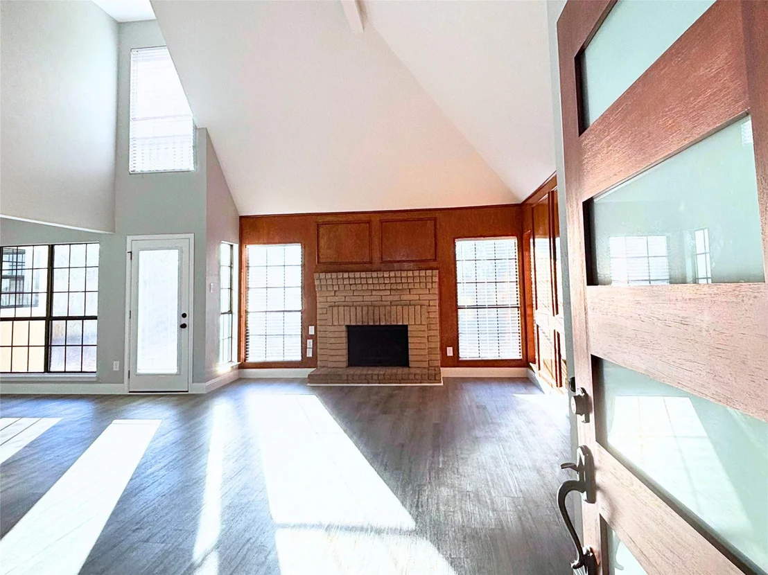 Photo of 2602 Hummingbird Lane
