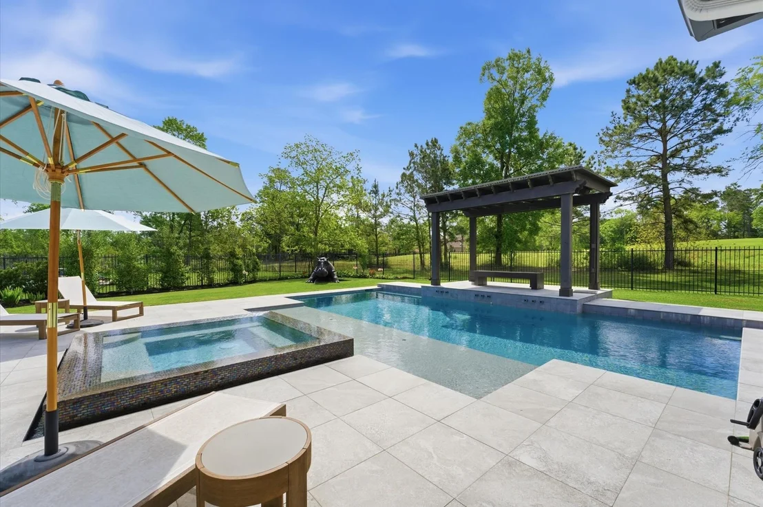 Photo of 63 W Loftwood Circle