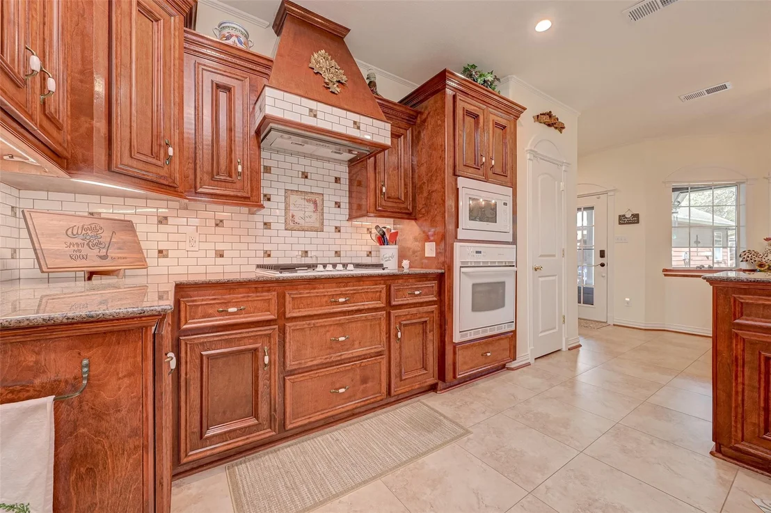 Photo of 715 Somerset Street