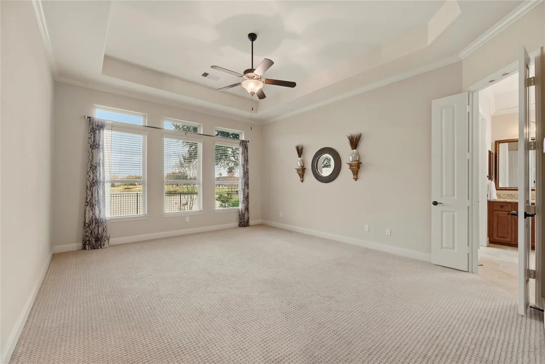 Photo of 5811 Green Meadows Lane