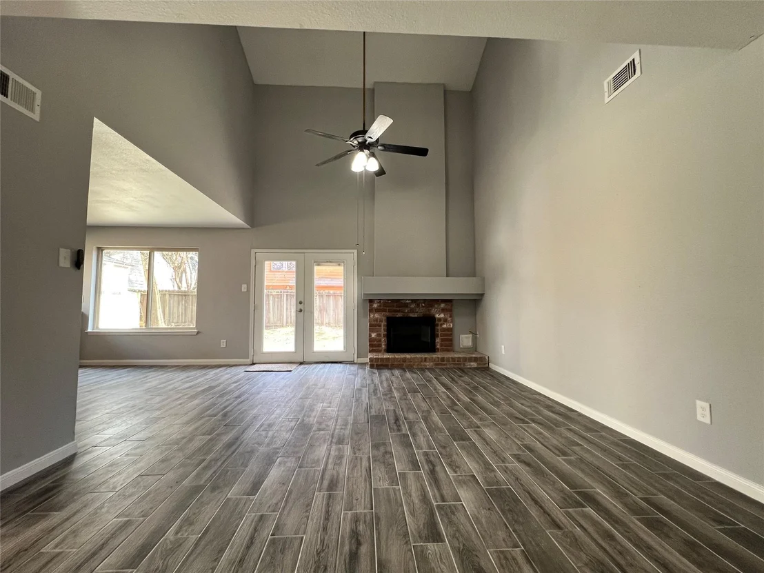 Photo of 7934 Bayou Forest Drive