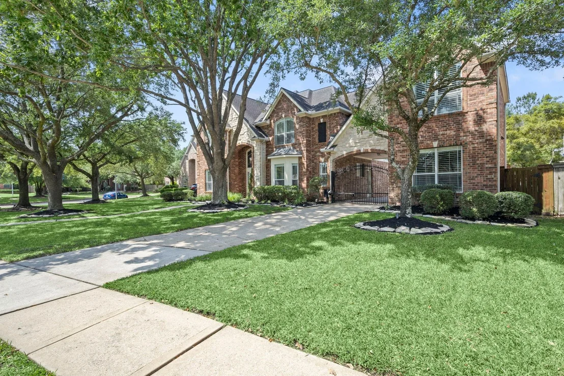 Photo of 10103 Earlington Manor Drive