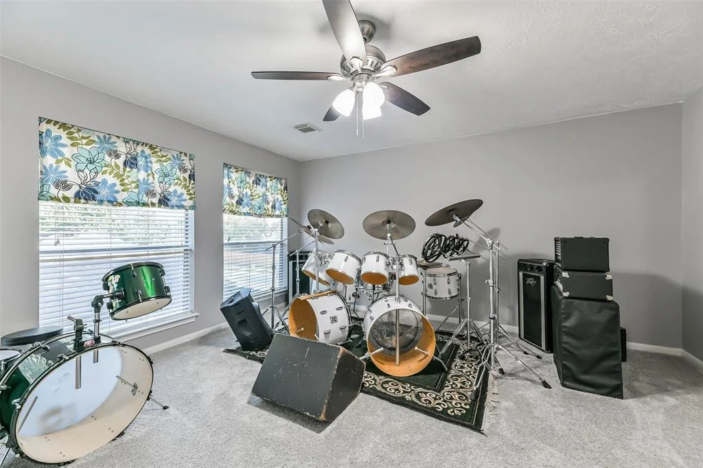 Photo of 4102 Lakepointe Forest Drive
