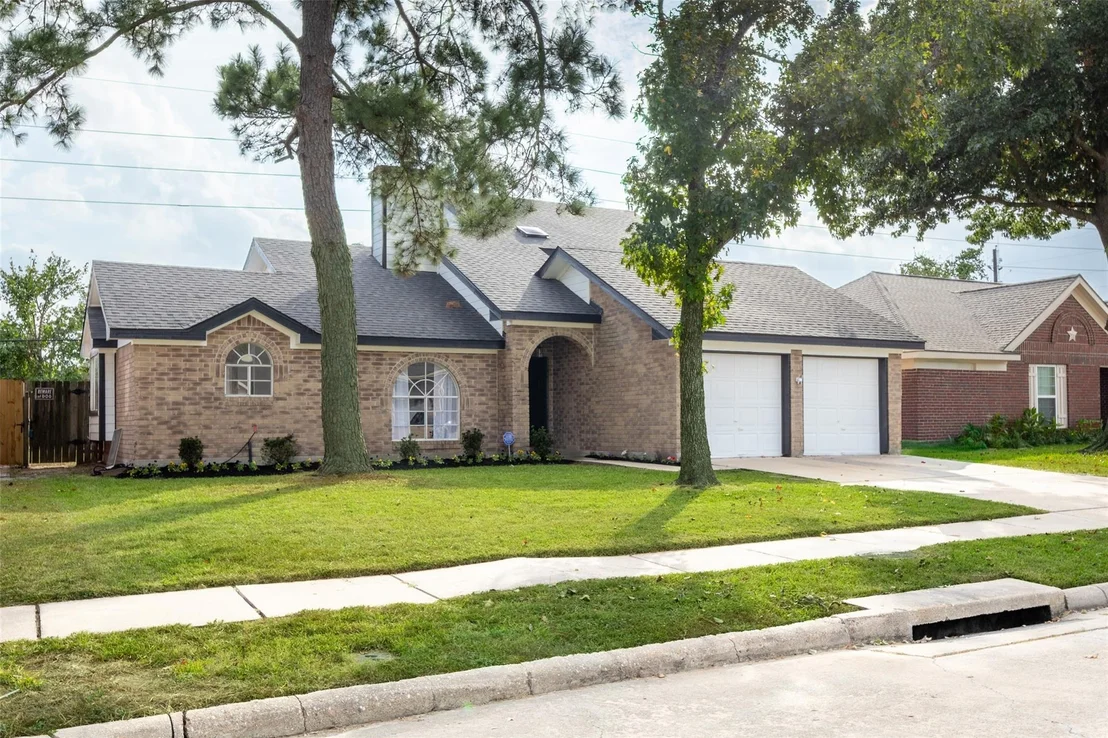 Photo of 17531 Hamilwood Drive