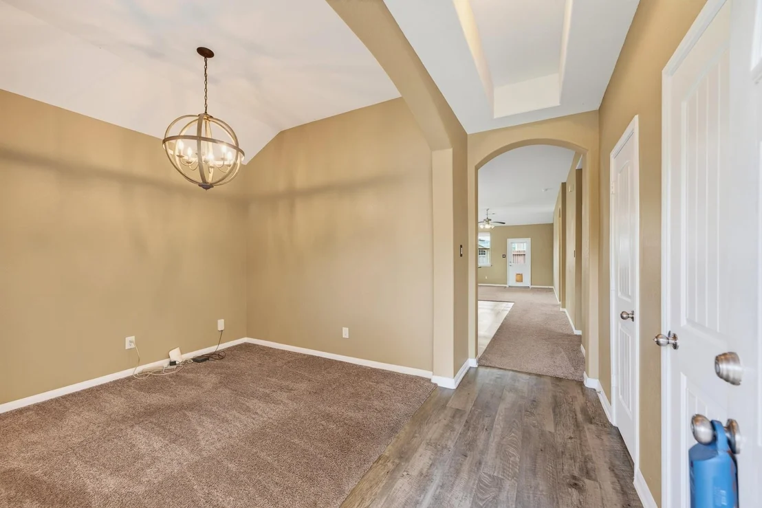 Photo of 14465 Weir Creek Road