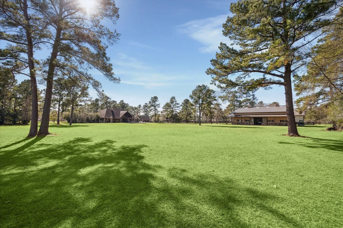 Photo of 11 Willowcreek Ranch Road