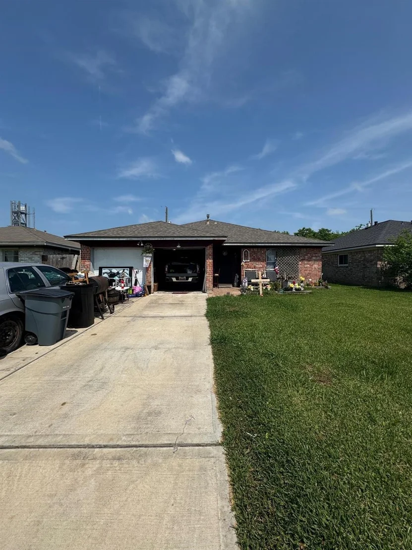 Photo of 1609 Canary Circle