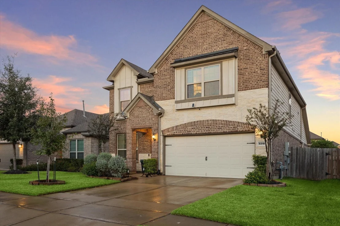 Photo of 5218 Monarch Belle Lane