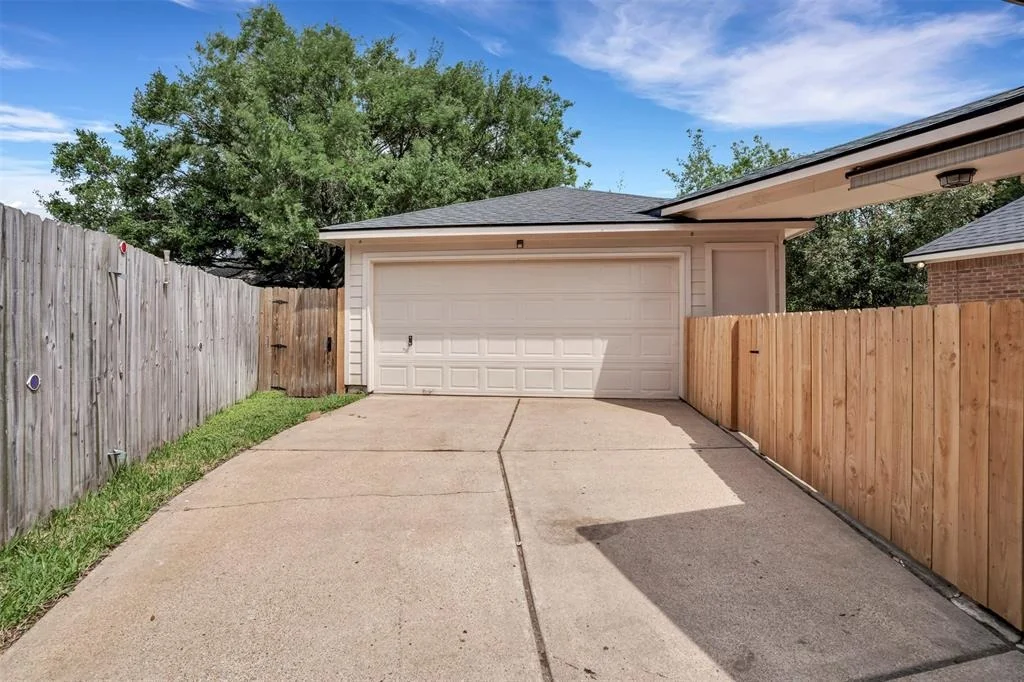 Photo of 17422 Marigold Drive