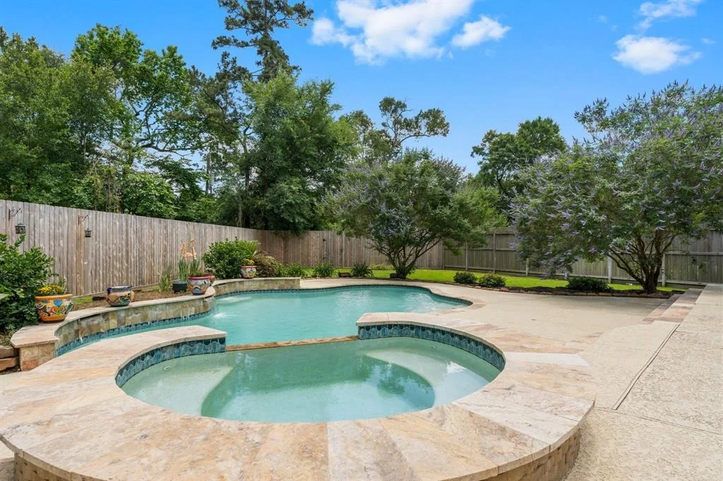 Photo of 602 Oak Ridge Grove Circle