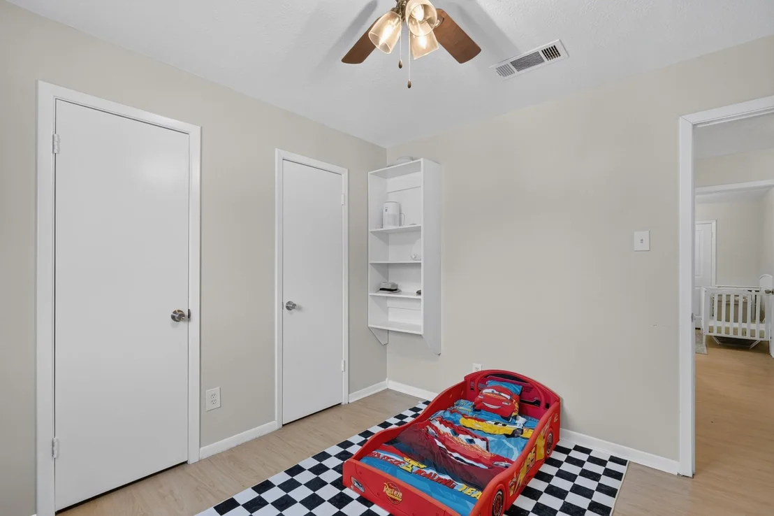 Photo of 215 Enchanted Trail Drive