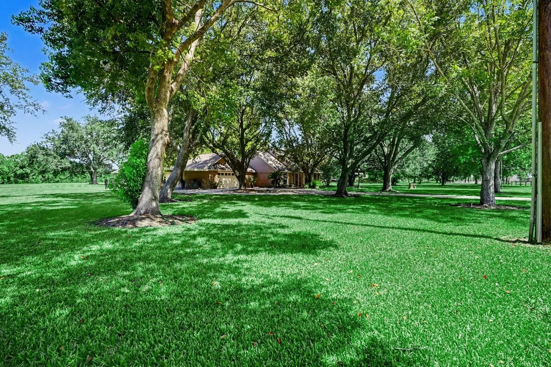 Photo of 3320 Tower Road