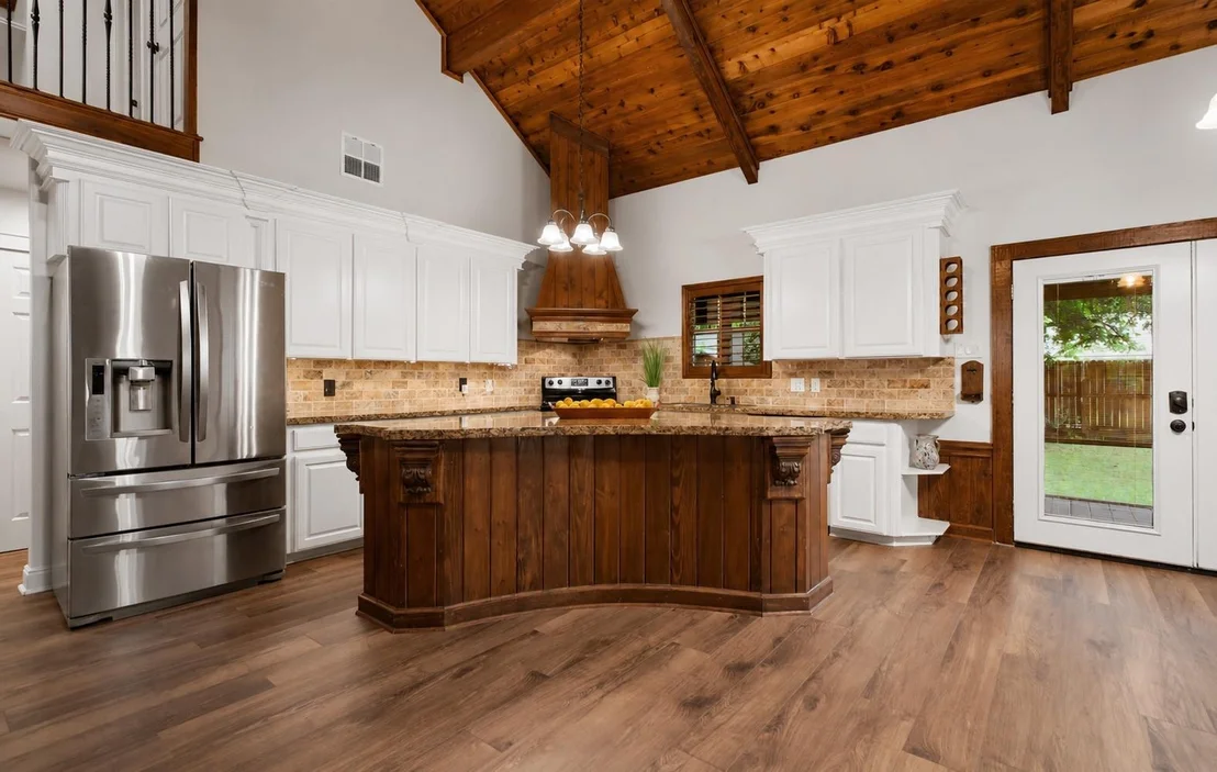 Photo of 312 Springwood Drive