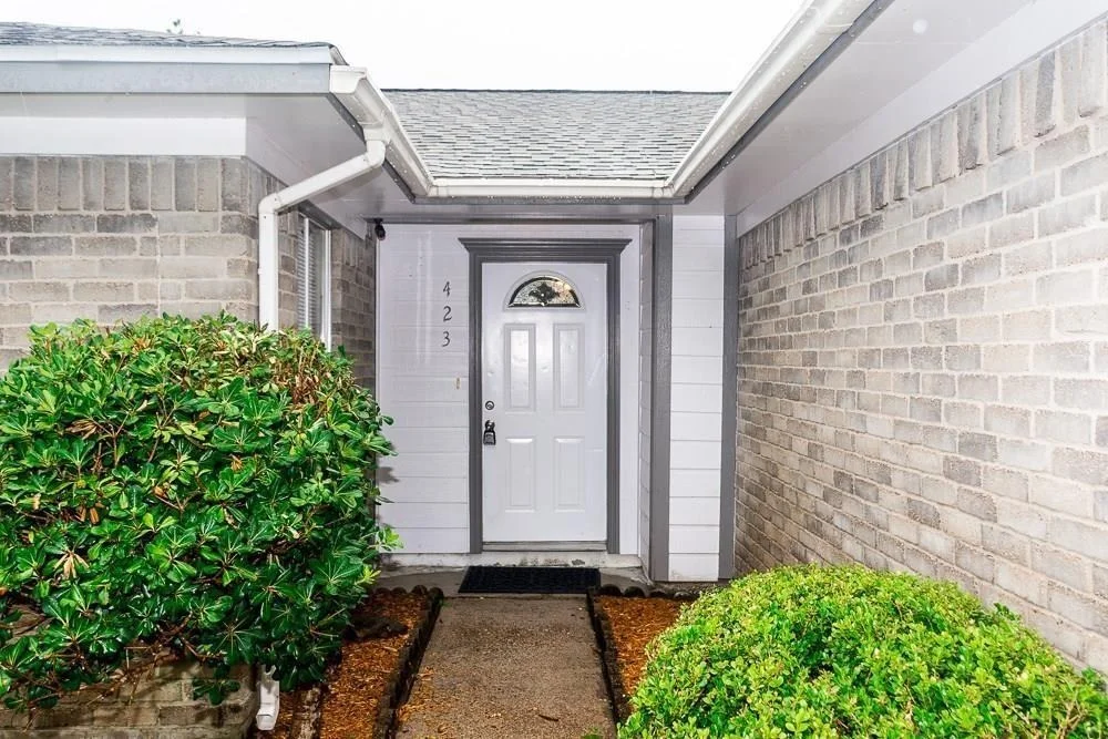 Photo of 423 Capehill Drive