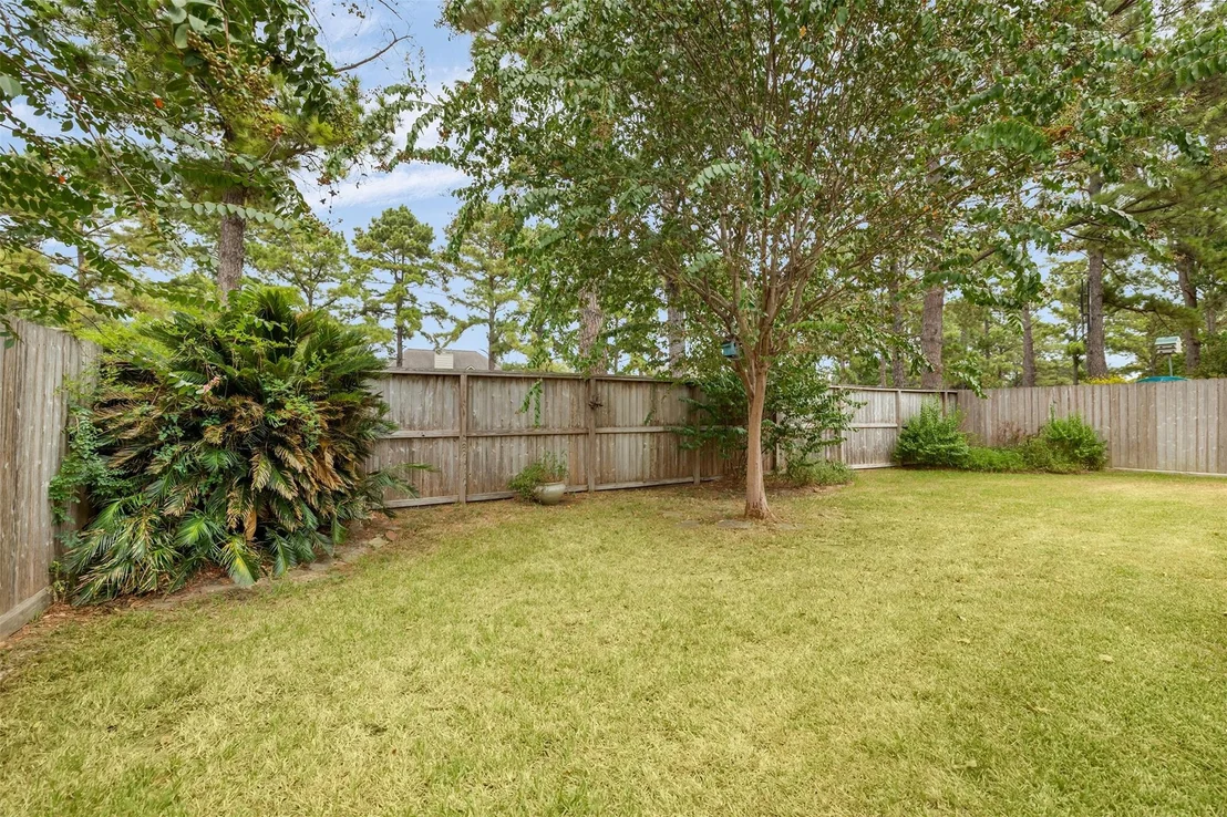 Photo of 16334 Chimneystone Drive