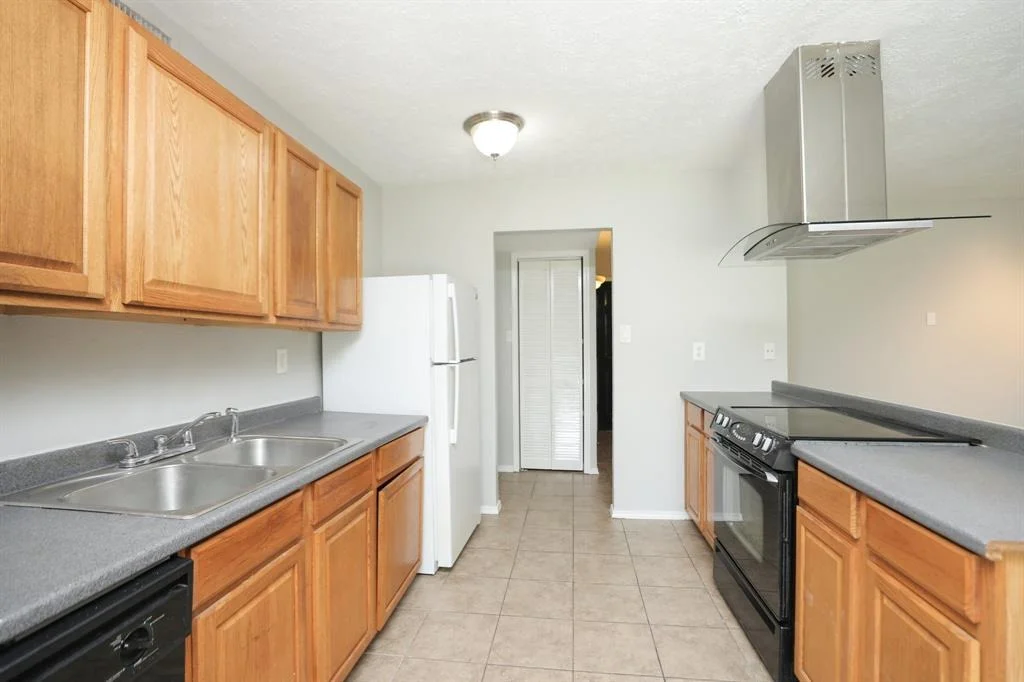 Photo of 17602 Wolf Hollow Drive