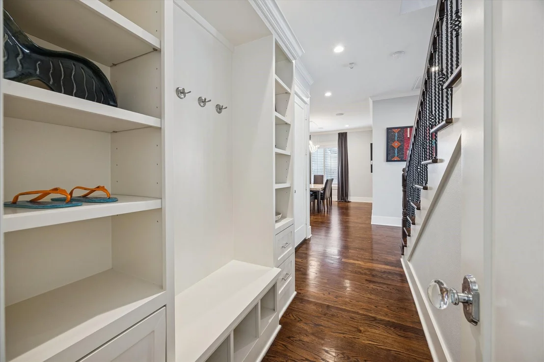 Photo of 3118 Plumb Street