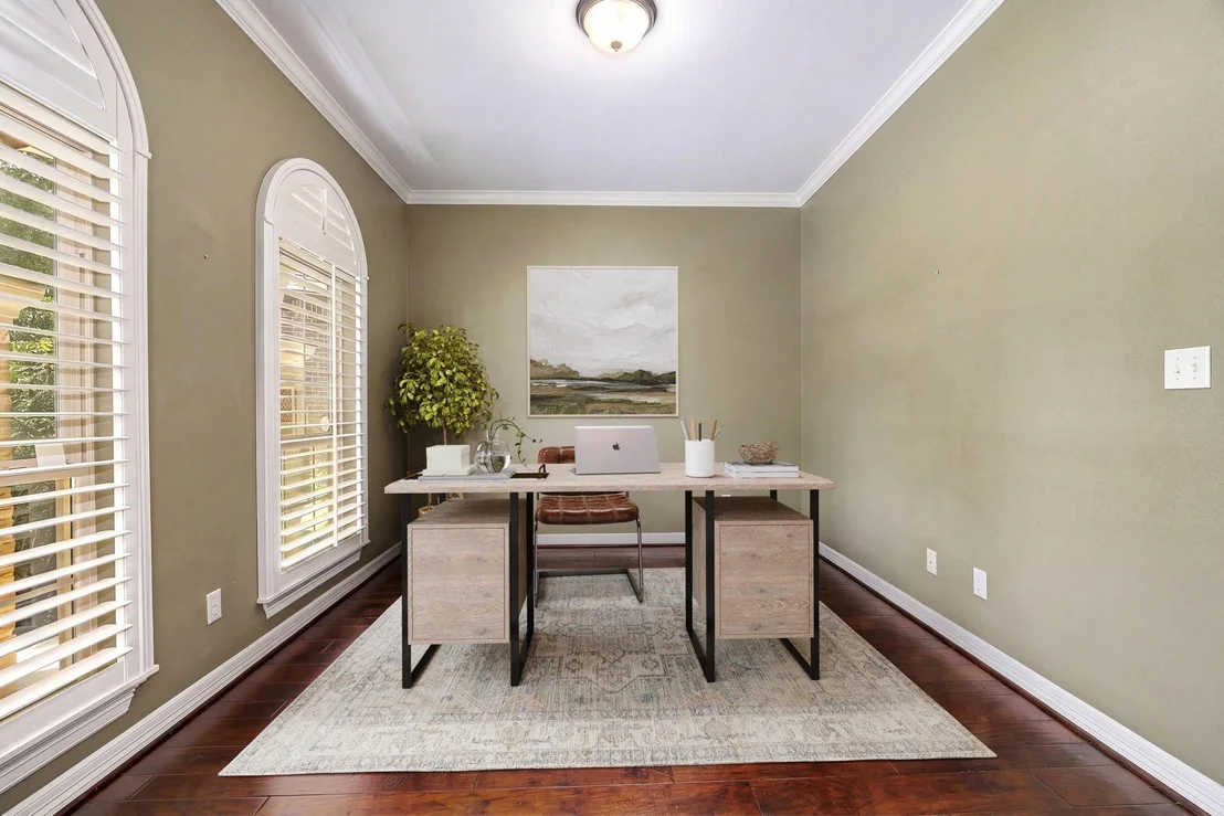Photo of 5102 Hawthorne Bend Drive