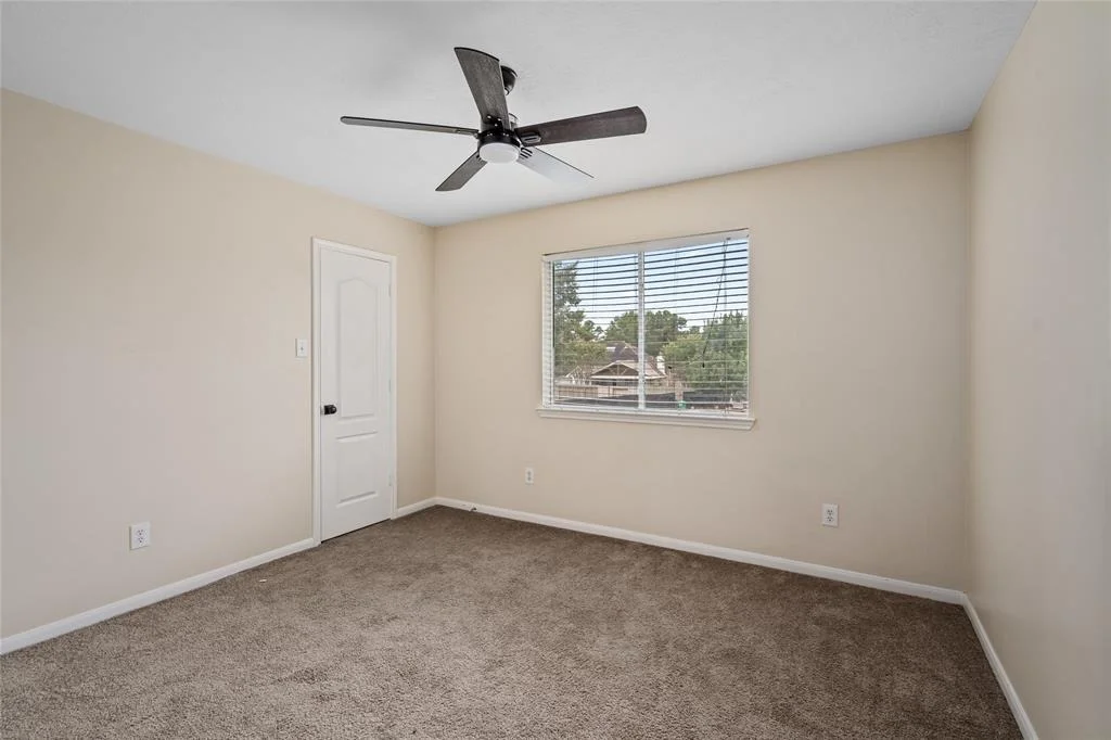 Photo of 20235 Black Canyon Drive