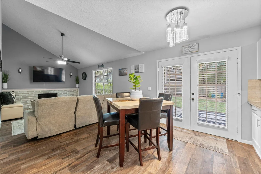 Photo of 94 Rockridge Drive
