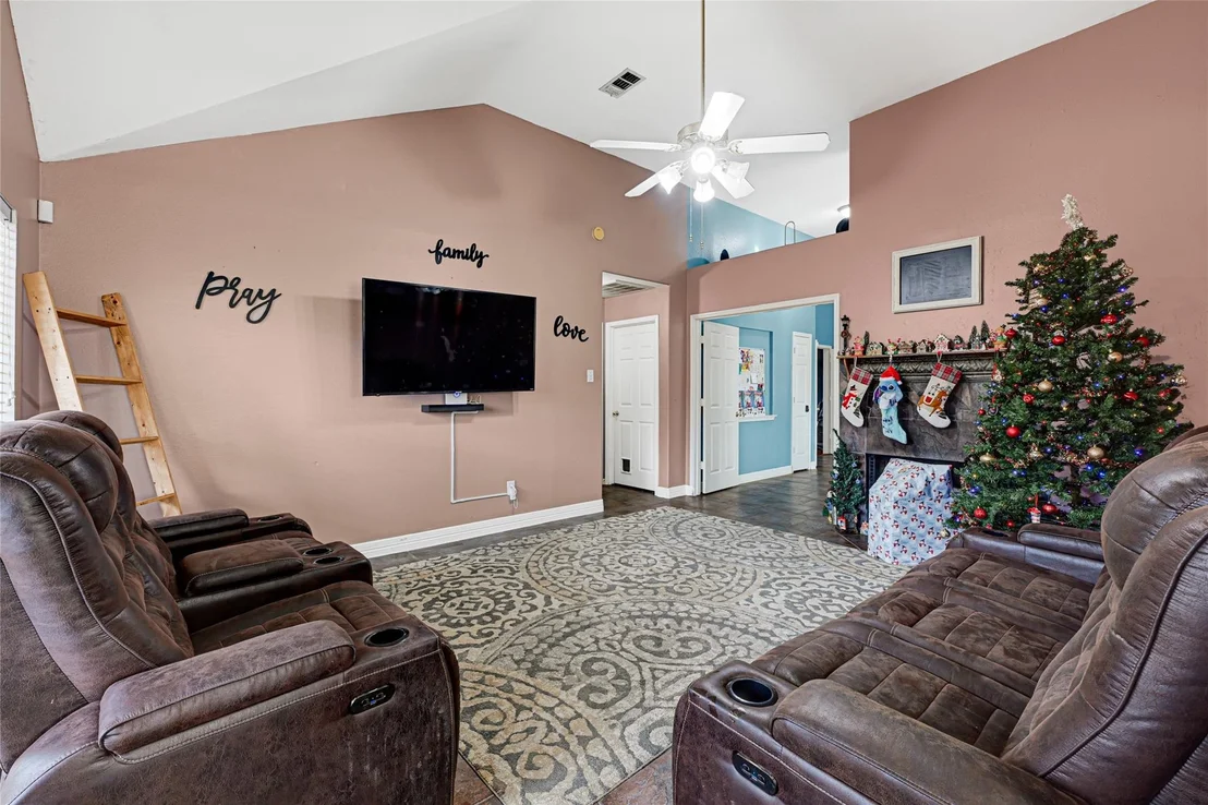 Photo of 10602 Eagle Court