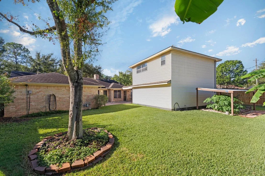 Photo of 10614 Lynbrook Drive
