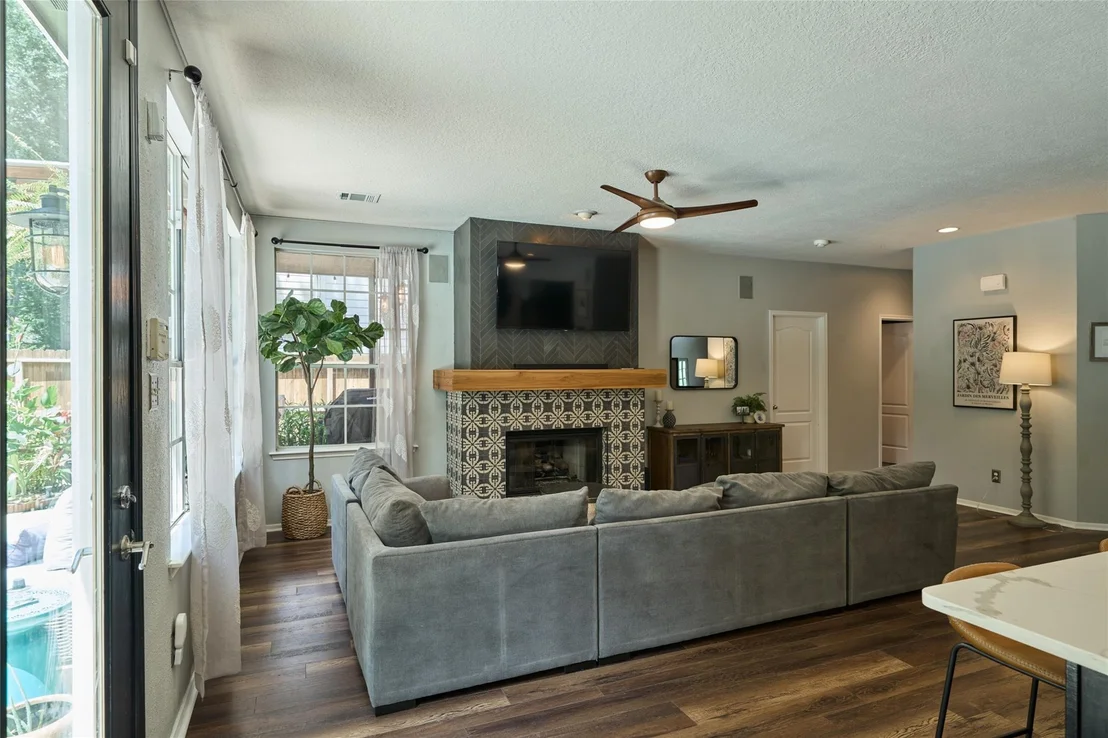 Photo of 37 Pinepath Place
