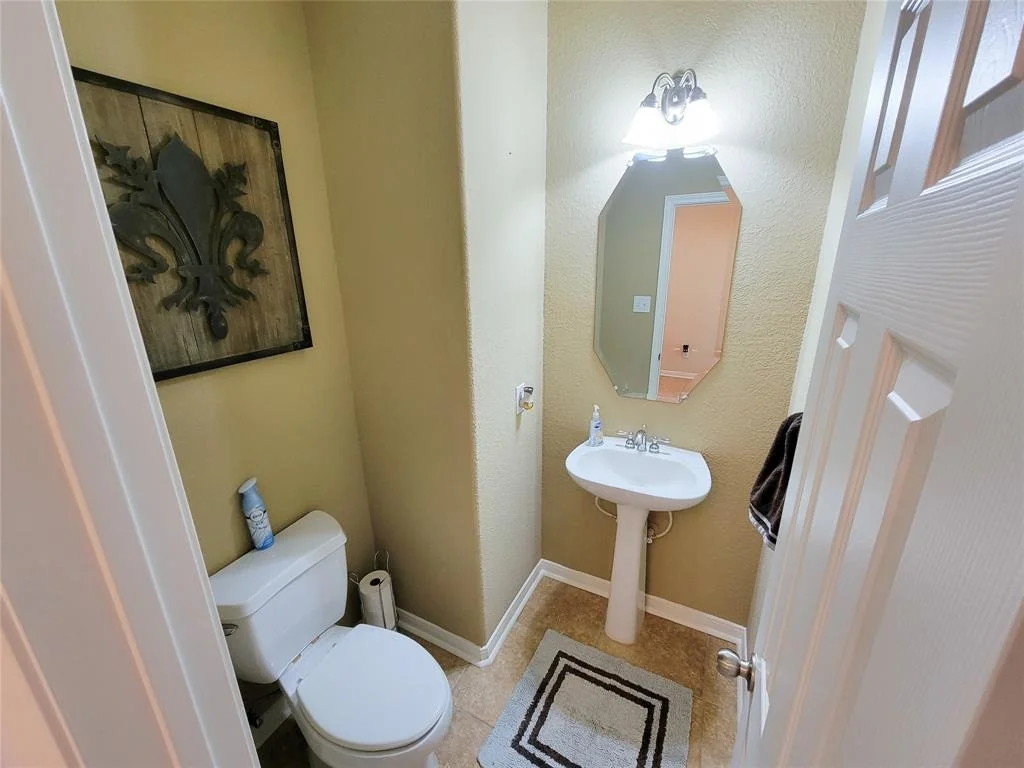 Photo of 20947 Field Manor Lane