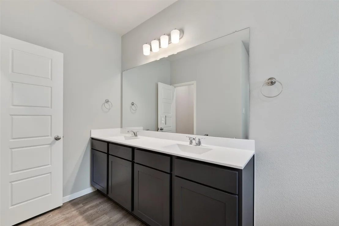 Photo of 3406 Rolling River Drive