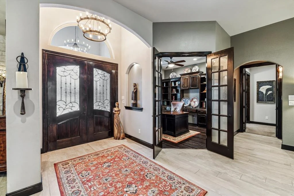 Photo of 12301 Oak Bend Circle