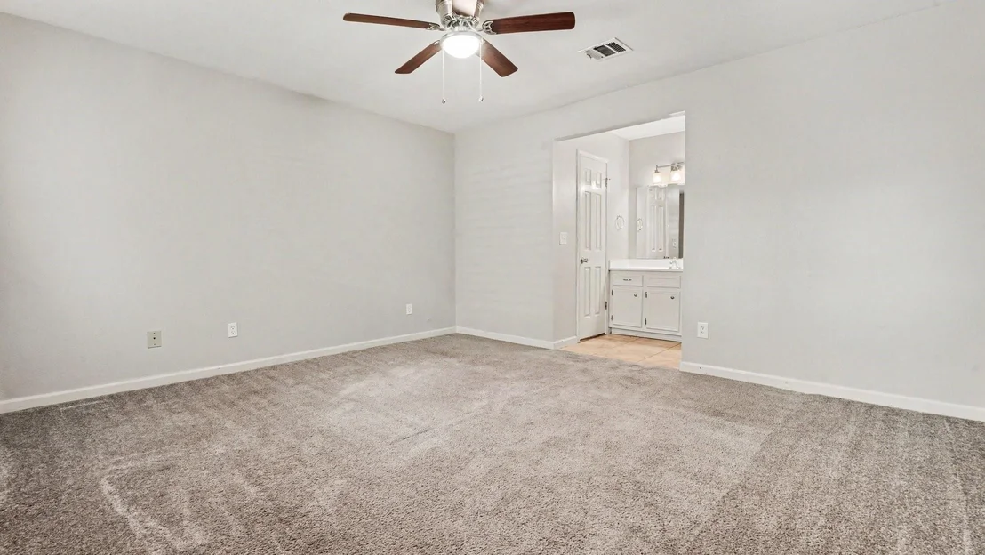 Photo of 2714 Longleaf Pines Drive