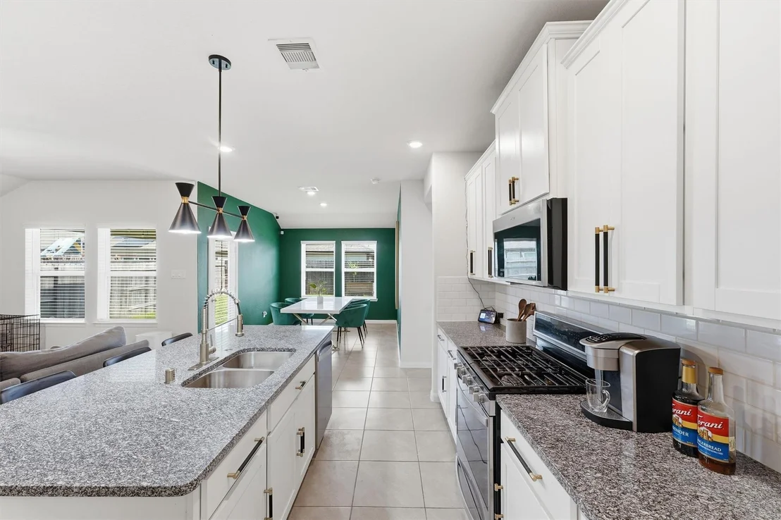 Photo of 1007 Modesto Drive