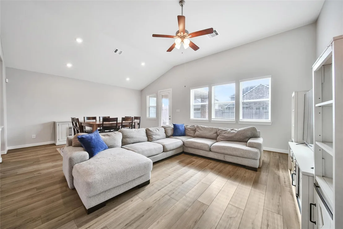 Photo of 8923 Jasper Lake Drive