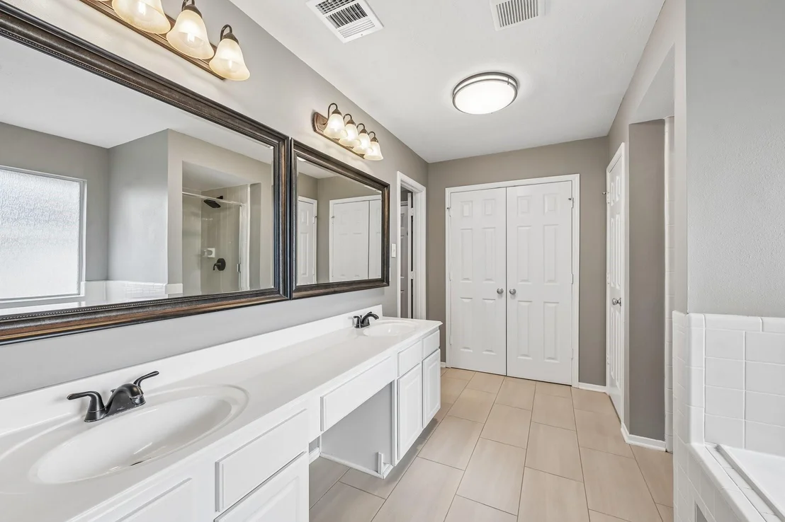 Photo of 4519 Bridgestone Point Drive