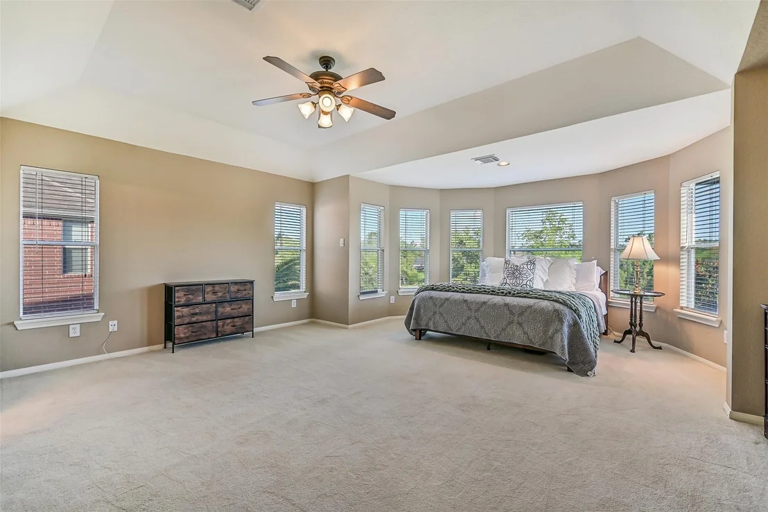 Photo of 1607 Cascade Falls Drive