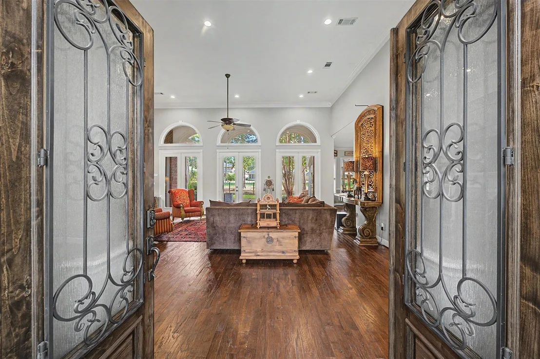 Photo of 1053 Bentwater Drive