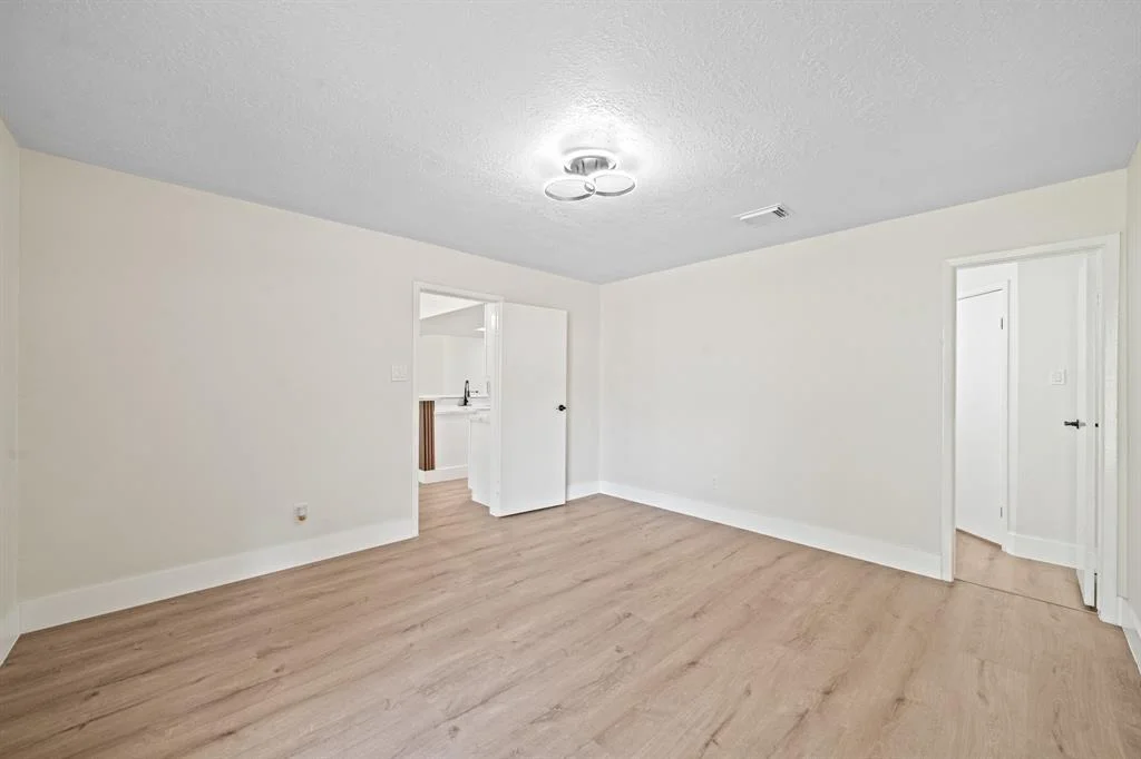 Photo of 11115 Maple Rock Drive