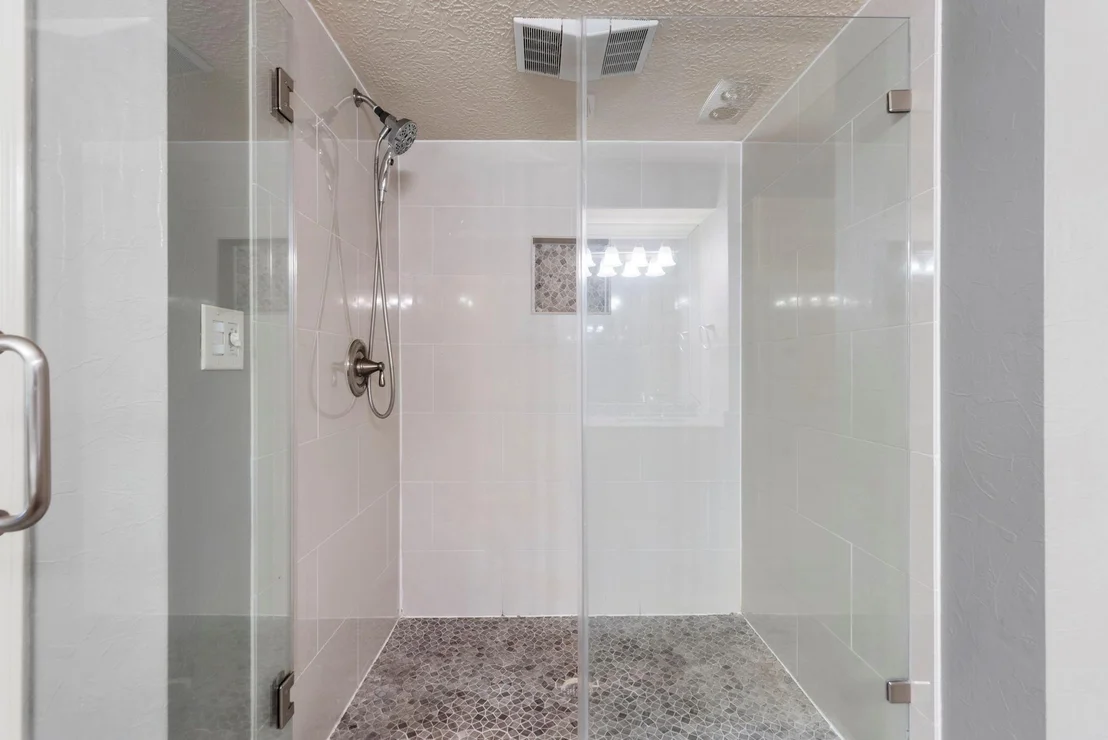 Photo of 15619 Pebble Bend Drive