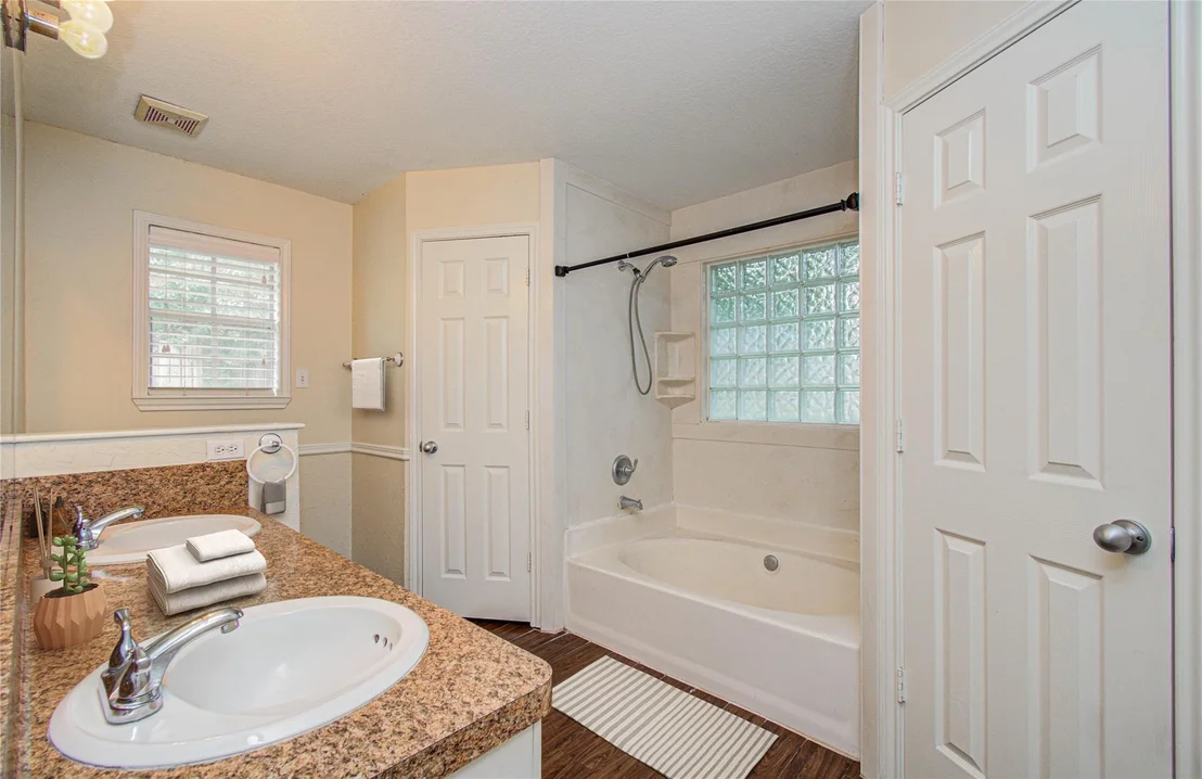 Photo of 231 Cool Cove