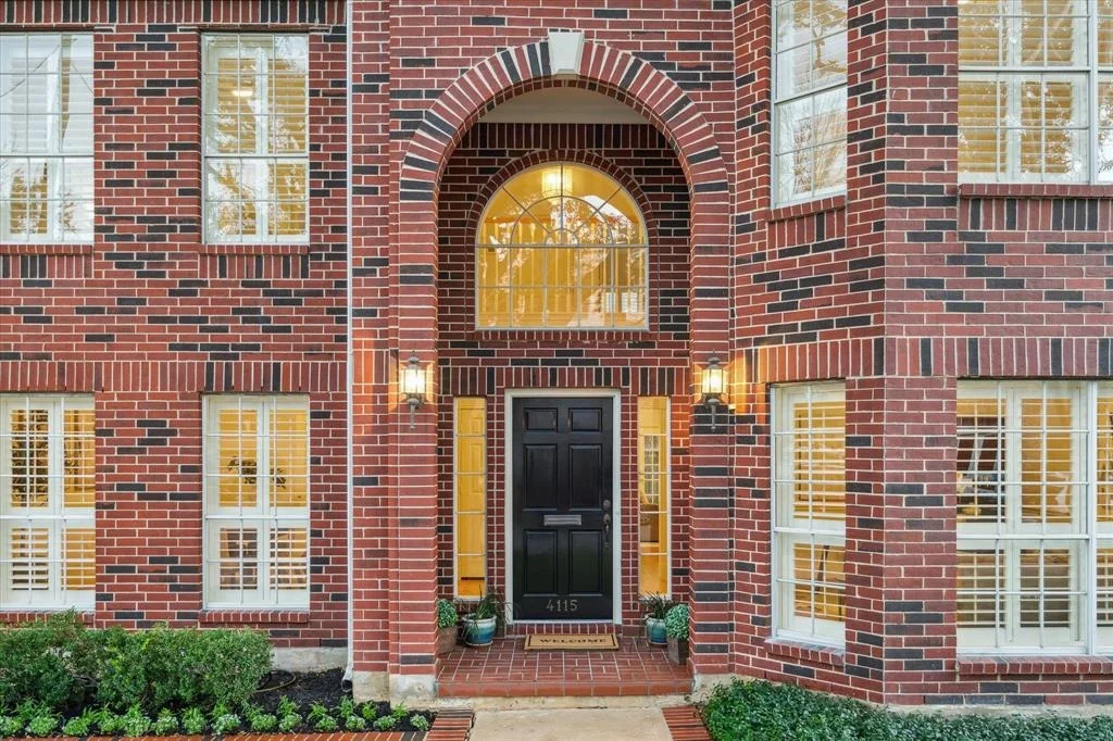 Photo of 4115 Purdue Street