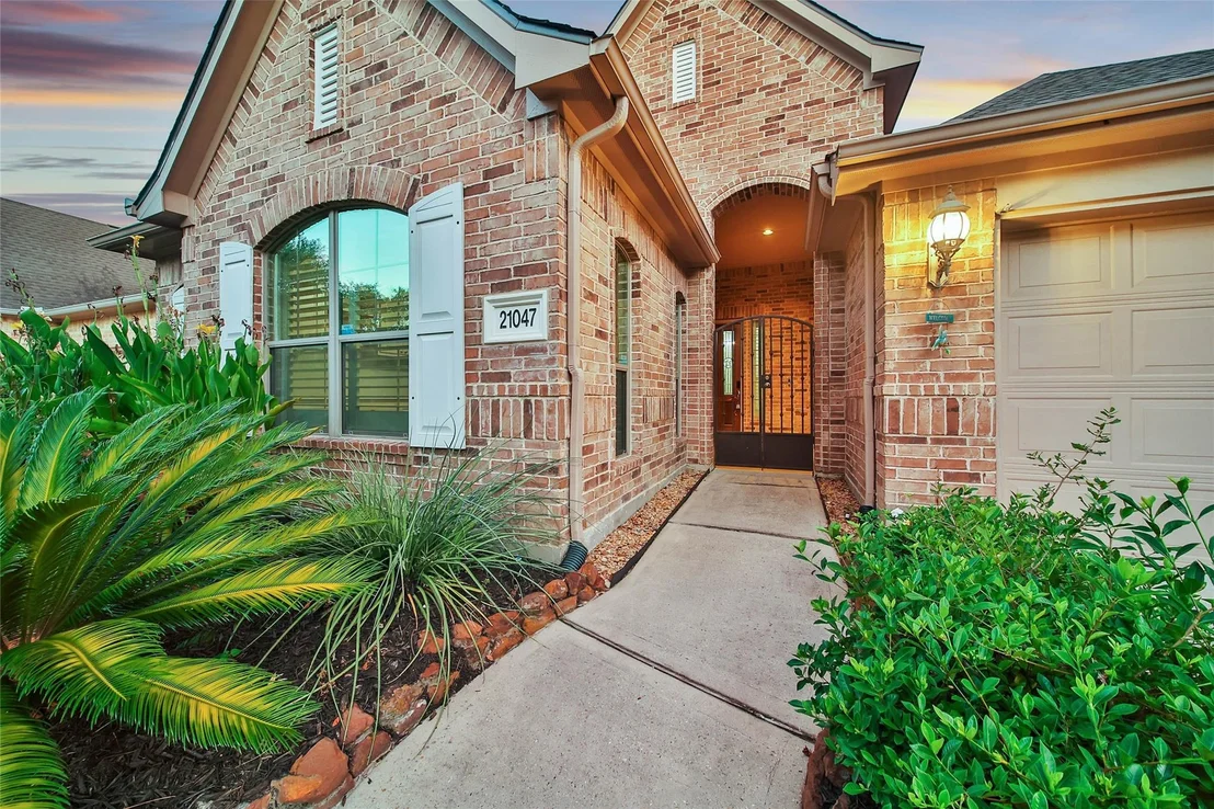 Photo of 21047 Williams Creek Drive