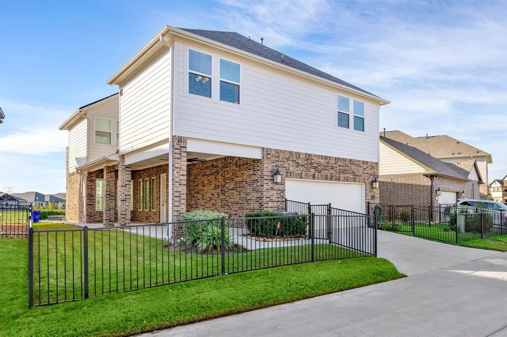 Photo of 9415 Buttonbrush Court