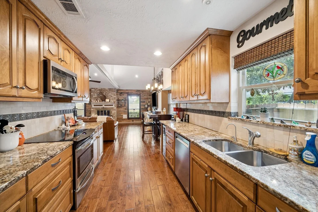 Photo of 5614 Green Timbers Drive