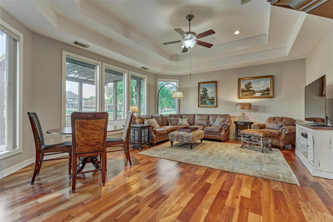 Photo of 115 Brookgreen Circle N