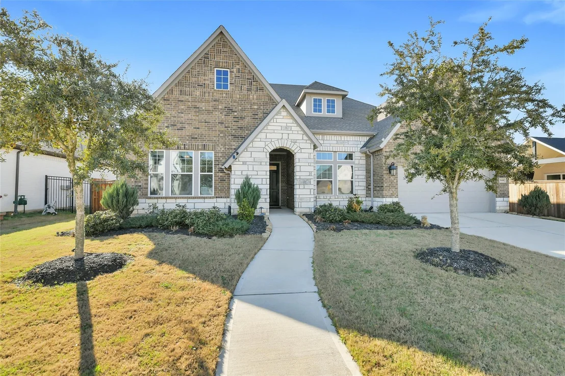 Photo of 3010 Emerald Field Lane