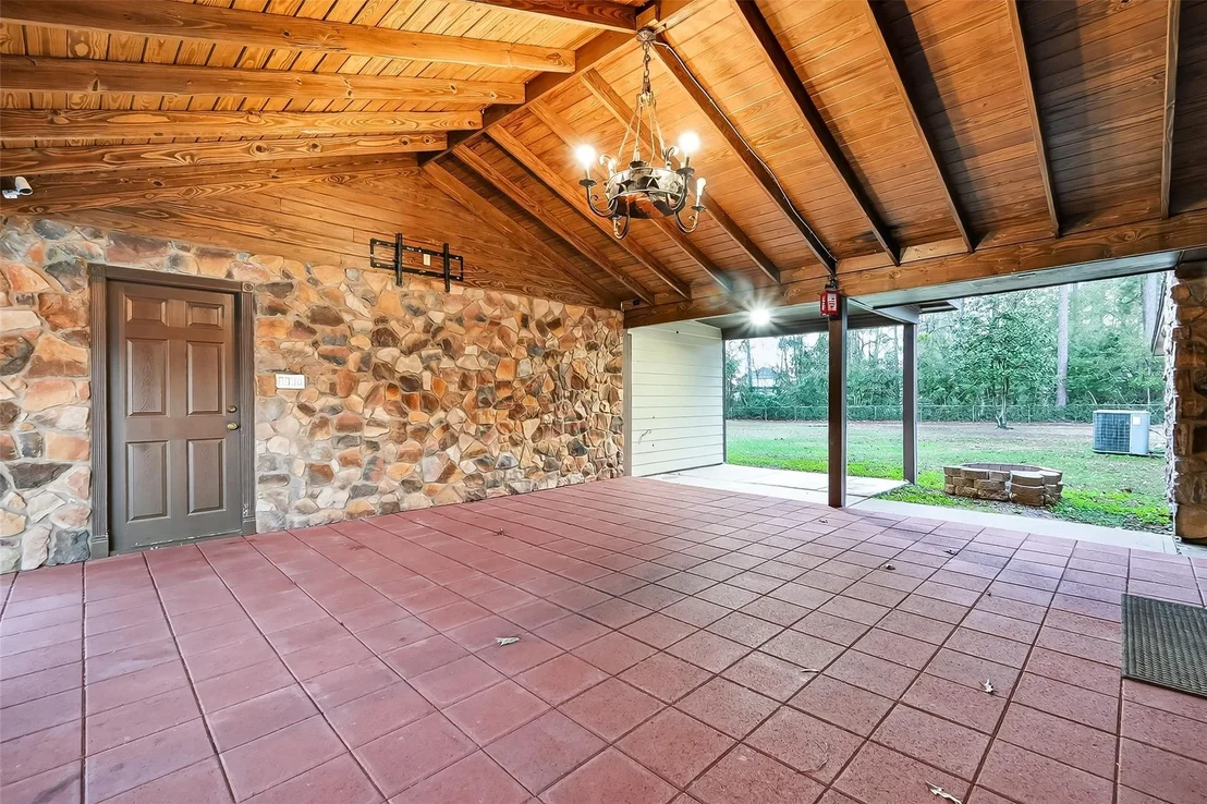 Photo of 1011 Chateau Woods Parkway Drive