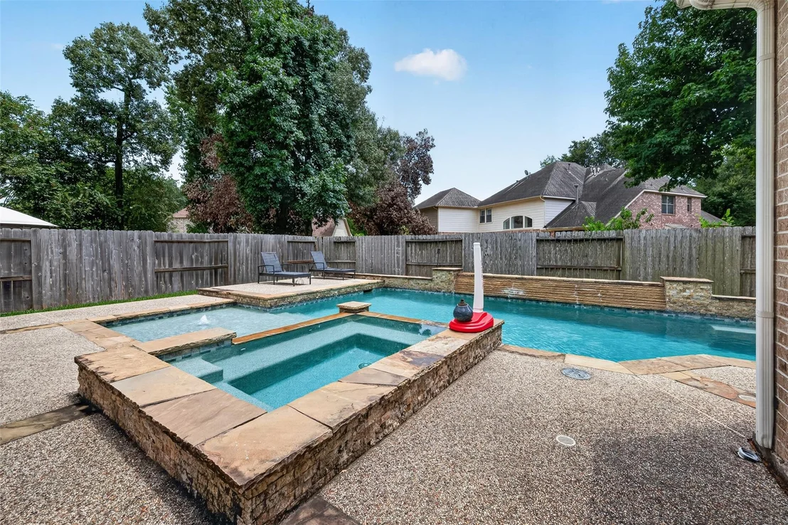 Photo of 2206 Montclair Oaks Lane