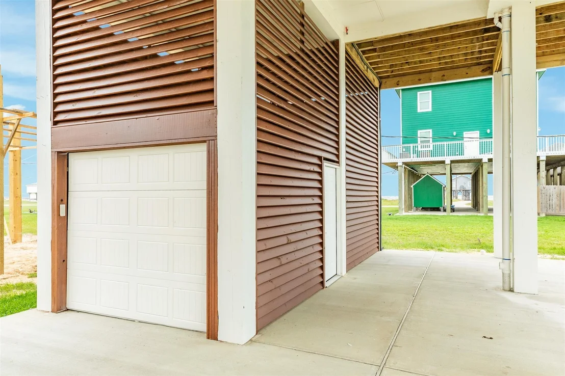 Photo of 13010 Buccaneer Parkway