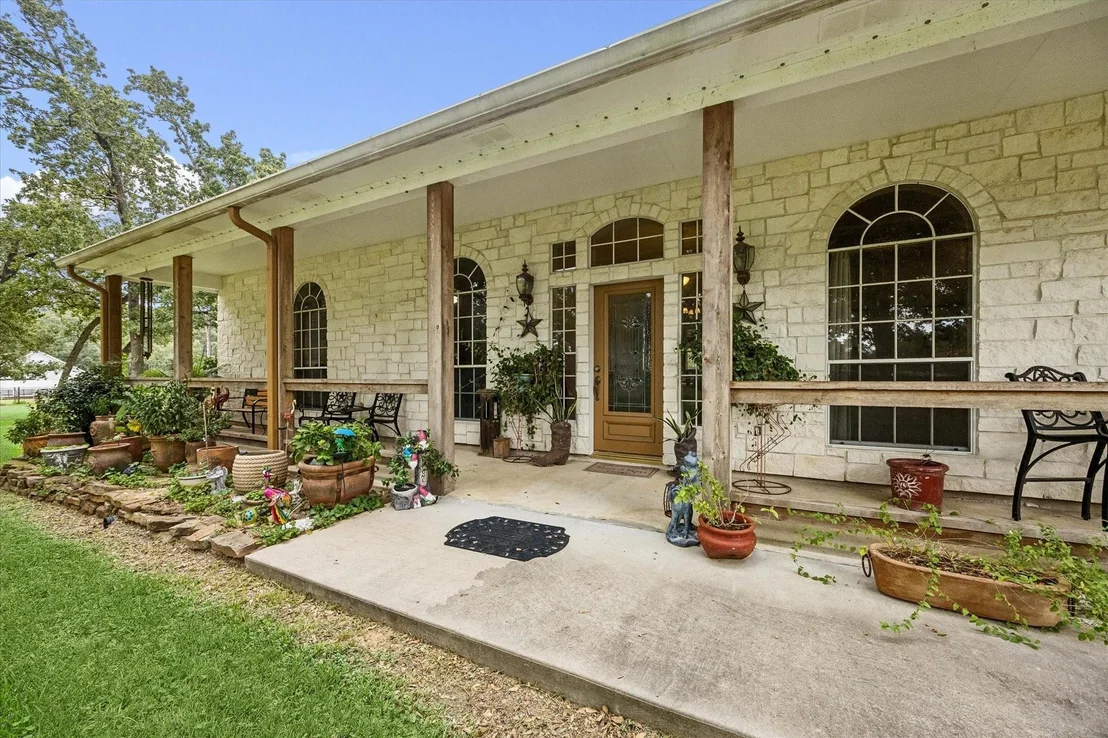 Photo of 25812 Kickapoo Road