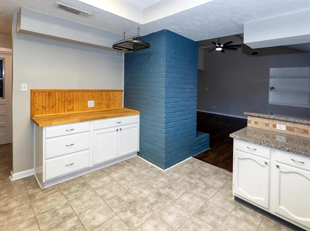 Photo of 331 Windward Drive
